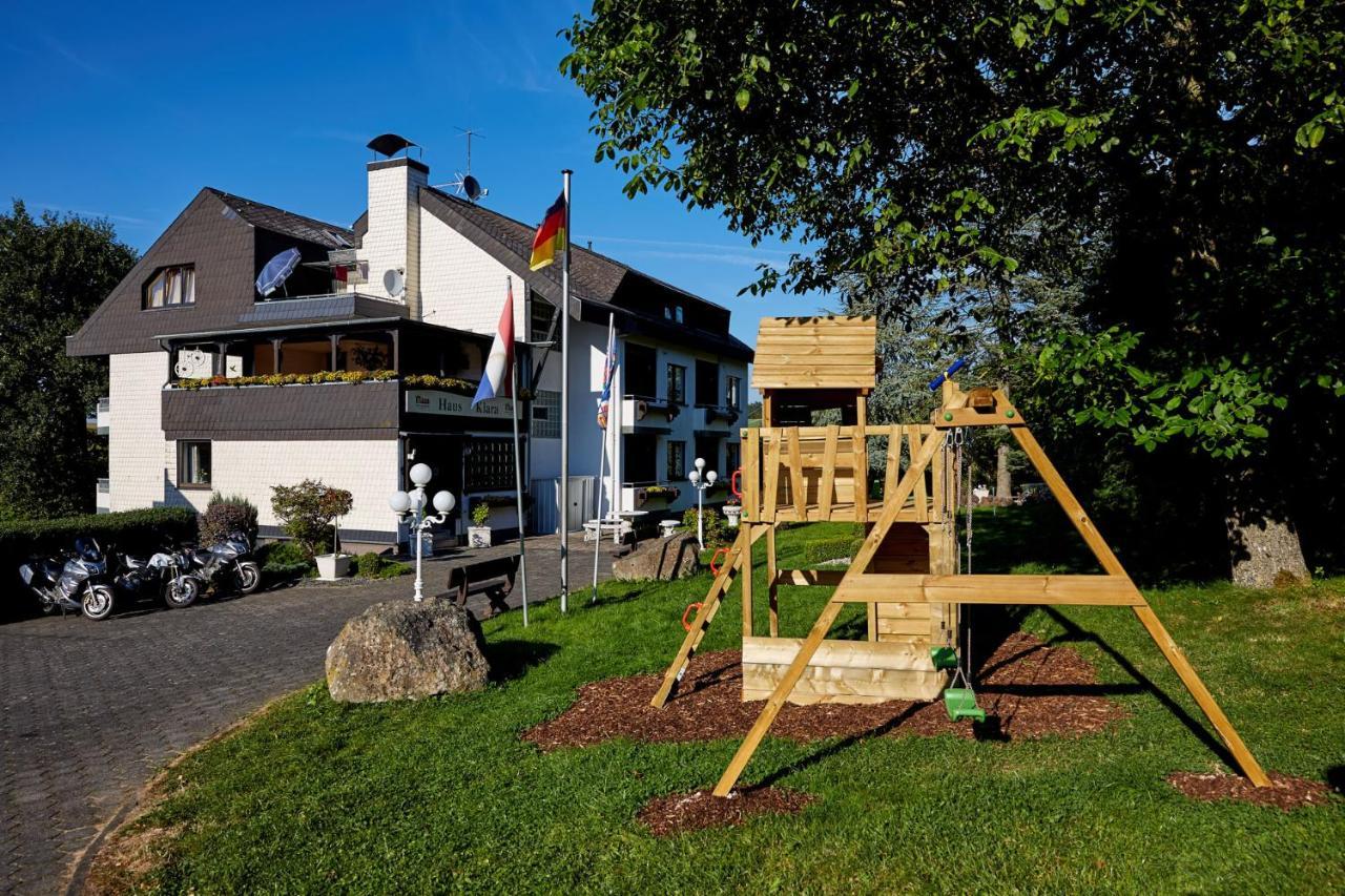 Hotel-Restaurant Maas Lutzerath Eksteriør bilde